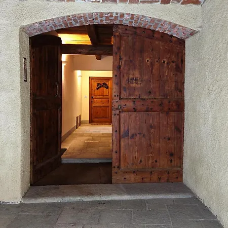 Hostdomus - Flower Loft * Cesana Torinese